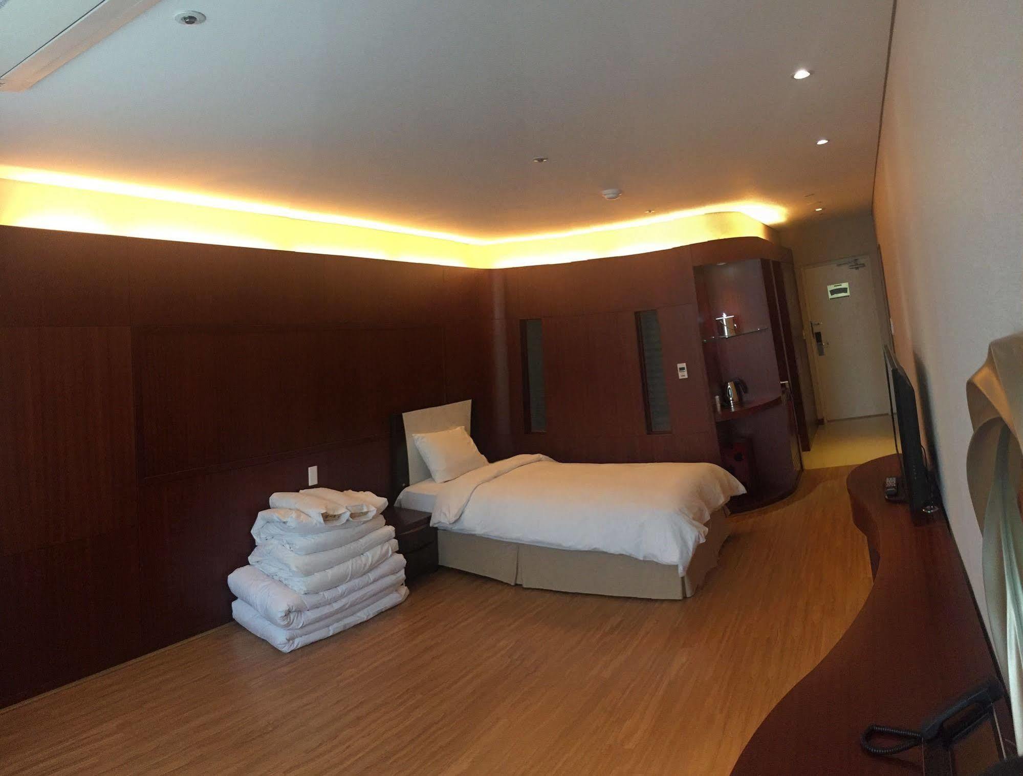 Sun Valley Hotel Yeoju Zewnętrze zdjęcie
