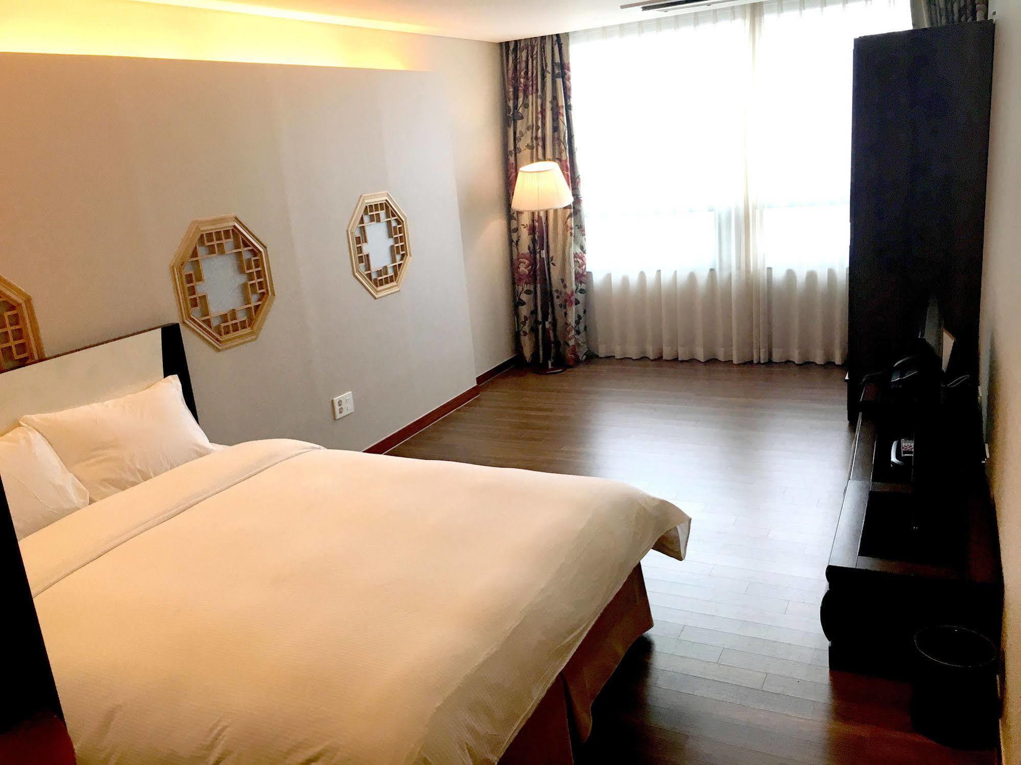 Sun Valley Hotel Yeoju Zewnętrze zdjęcie