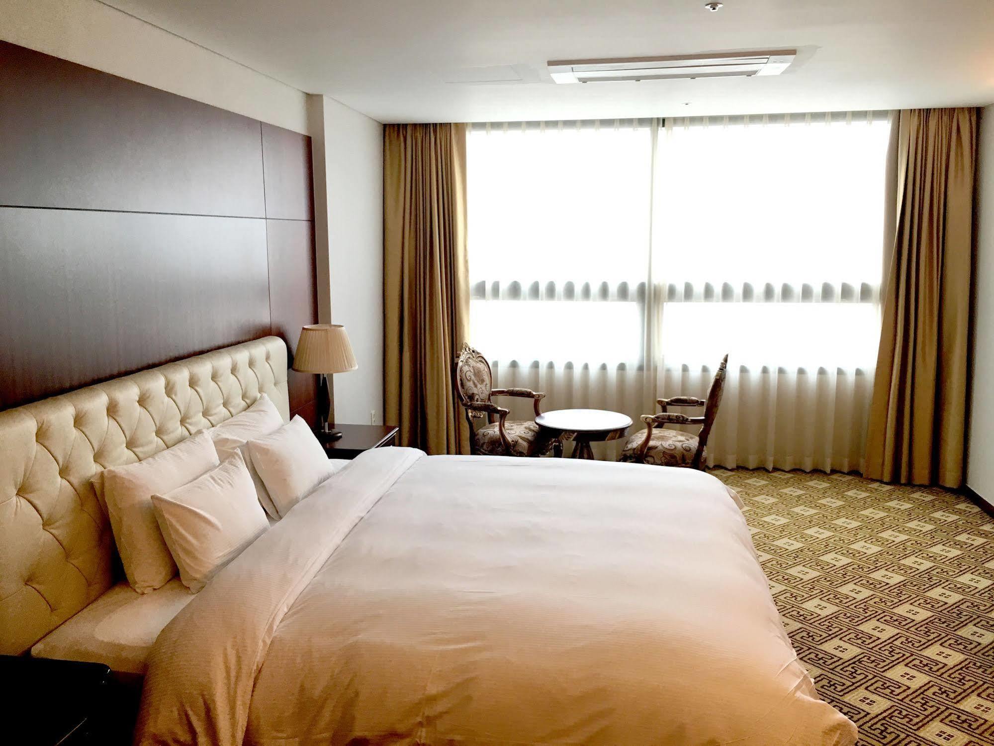 Sun Valley Hotel Yeoju Zewnętrze zdjęcie