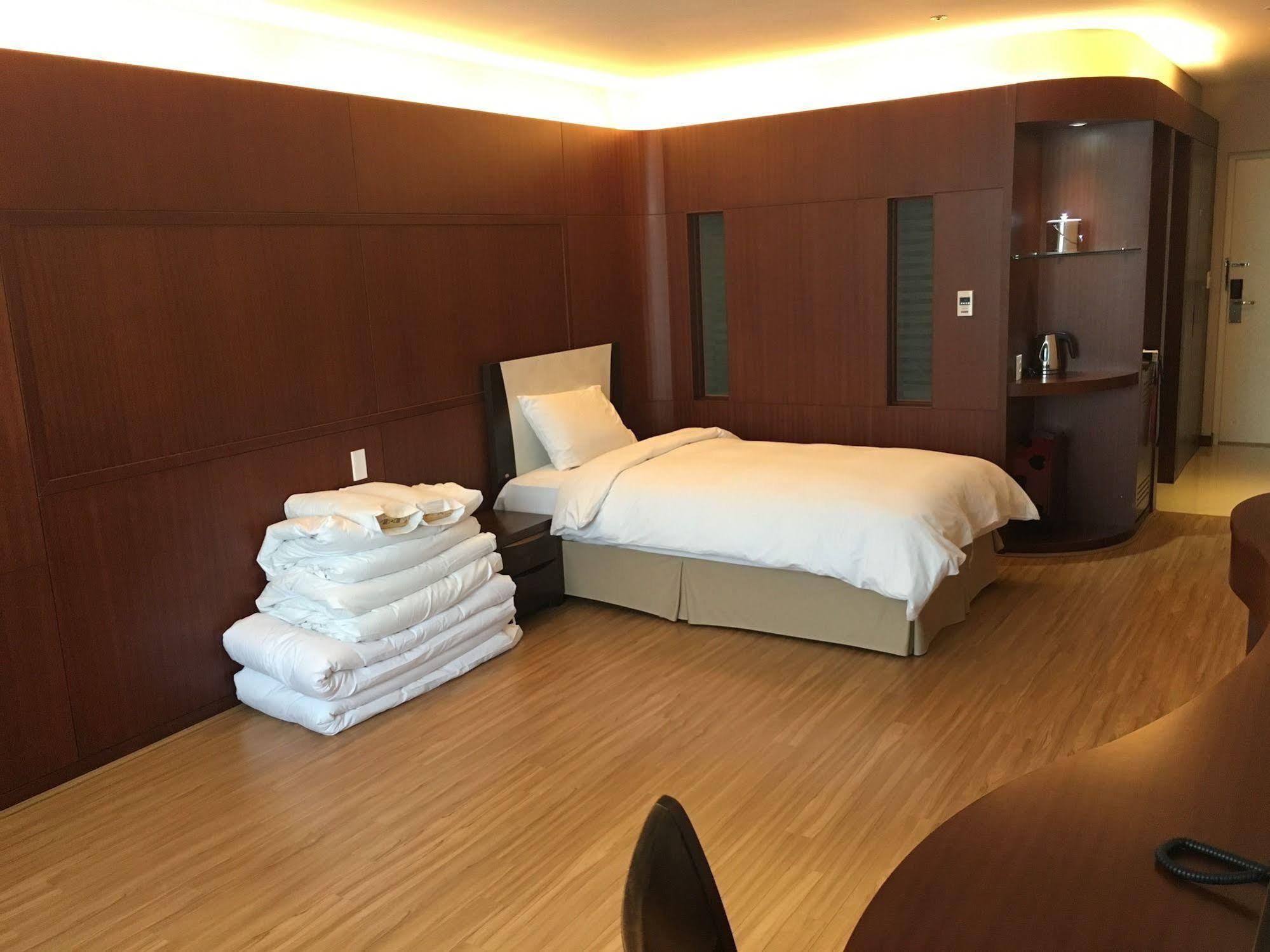 Sun Valley Hotel Yeoju Zewnętrze zdjęcie